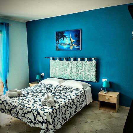 Residenze L'Isola Surf House Lejlighedshotel Porto Pollo Eksteriør billede
